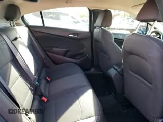 ✅ 2017 Chevrolet Cruze LT • VIN: 3G1BE6SM1HS510240 • Lot: 65183742. Wystawiony na Copart z przebiegiem 106 599 mil. Bezpłatny archiwum sprzedaży aukcyjnych z USA i szczegółowy raport historii pojazdu na DreamBid. Zdjęcie 6.