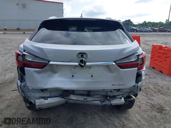 ✅ 2017 Lexus RX 350 • VIN: 2T2ZZMCA5HC069823 • Lot: 42267247. Listed on IAAI with 75,015 mi. Free auction sales archive from the USA and detailed vehicle history report at DreamBid. Image 17.