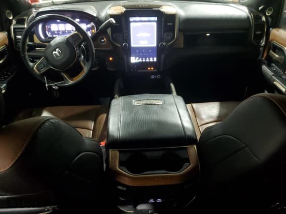 ✅ 2024 Ram 3500 Longhorn • VIN: 3C63R3NL6RG151741 • Lot: 84758044. Listed on Copart with 23,239 mi. Free auction sales archive from the USA and detailed vehicle history report at DreamBid. Image 8.