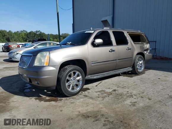 ✅ 2012 GMC Yukon XL Denali • VIN: 1GKS1MEF8CR157189 • Lot: 55086915. Wystawiony na Copart z przebiegiem 172 640 mil. Bezpłatny archiwum sprzedaży aukcyjnych z USA i szczegółowy raport historii pojazdu na DreamBid. Zdjęcie 1.