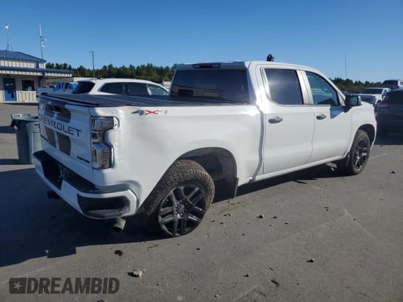 ✅ 2022 Chevrolet Silverado 1500 Custom • VIN: 1GCPDBEK7NZ526198 • Lot: 81695375. Listed on Copart with 76,986 mi. Free auction sales archive from the USA and detailed vehicle history report at DreamBid. Image 3.