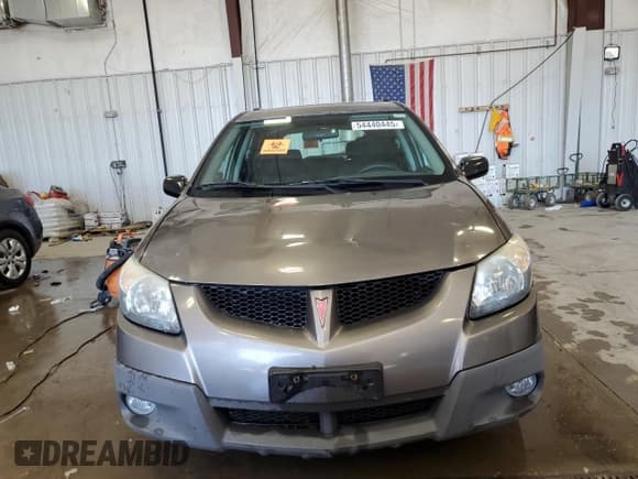 ✅ 2003 Pontiac Vibe • VIN: 5Y2SM64803Z446486 • Lot: 54440445. Wystawiony na Copart z przebiegiem 164 254 mil. Bezpłatny archiwum sprzedaży aukcyjnych z USA i szczegółowy raport historii pojazdu na DreamBid. Zdjęcie 5.