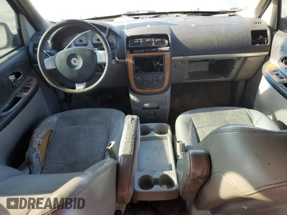 ✅ 2006 Saturn Relay 2 FWD • VIN: 5GZDV03L46D109683 • Lot: 73787324. Listed on Copart with 253,689 mi. Free auction sales archive from the USA and detailed vehicle history report at DreamBid. Image 8.