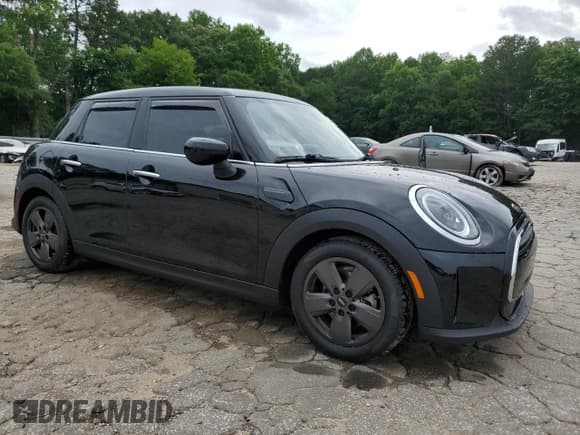 ✅ 2022 MINI Hardtop 4 Door Cooper • VIN: WMW33DK0XN2R83836 • Lot: 60248735. Wystawiony na Copart z przebiegiem 27 226 mil. Bezpłatny archiwum sprzedaży aukcyjnych z USA i szczegółowy raport historii pojazdu na DreamBid. Zdjęcie 4.