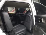 ✅ 2025 Kia Sorento EX • VIN: KNDRH4JG9S5340725 • Lot: 43463247. Wystawiony na IAAI z przebiegiem 10 881 mil. Bezpłatny archiwum sprzedaży aukcyjnych z USA i szczegółowy raport historii pojazdu na DreamBid. Zdjęcie 8.