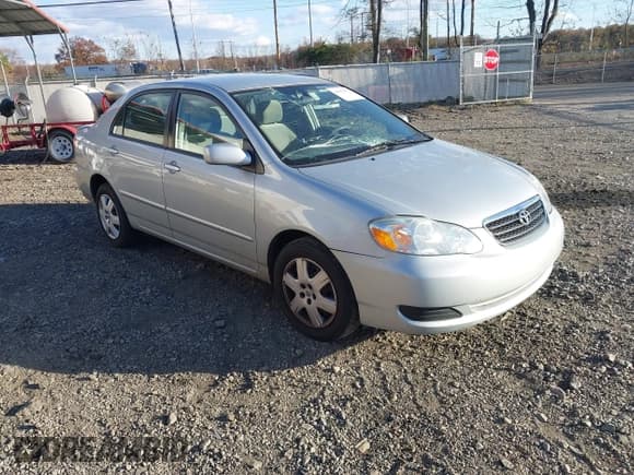 ✅ 2007 Toyota Corolla LE • VIN: 2T1BR30EX7C712673 • Lot: 43652052. Listed on IAAI with 99,635 mi. Free auction sales archive from the USA and detailed vehicle history report at DreamBid. Image 1.