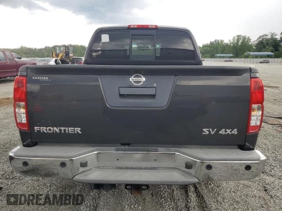 ✅ 2015 Nissan Frontier Pro-4X • VIN: 1N6AD0EV1FN754708 • Lot: 61031405. Listed on Copart with 136,994 mi. Free auction sales archive from the USA and detailed vehicle history report at DreamBid. Image 6.