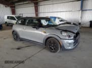 ✅ 2017 MINI Hardtop Cooper • VIN: WMWXP5C56H3B77810 • Lot: 81140575. Listed on Copart with Not provided. Free auction sales archive from the USA and detailed vehicle history report at DreamBid. Image 4.