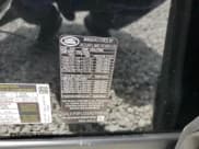 ✅ 2025 Land Rover Range Rover SE • VIN: SALKP9FU2SA278858 • Lot: 61301805. Wystawiony na Copart z przebiegiem 5 002 mil. Bezpłatny archiwum sprzedaży aukcyjnych z USA i szczegółowy raport historii pojazdu na DreamBid. Zdjęcie 13.