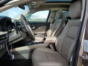 ✅ 2020 Lincoln Corsair Standard • VIN: 5LMCJ1C90LUL28194 • Lot: 70949373. Wystawiony na Copart z przebiegiem 44 195 mil. Bezpłatny archiwum sprzedaży aukcyjnych z USA i szczegółowy raport historii pojazdu na DreamBid. Zdjęcie 7.