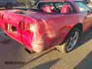 1995 Chevrolet Corvette z VIN 1G1YY22P4S5115975, wystawiony jako IAAI lot #43364512 z przebiegiem 150 676 mil mil oraz . Historia ofert i sprzedaży dostępna na DreamBid. Obrazek 19.