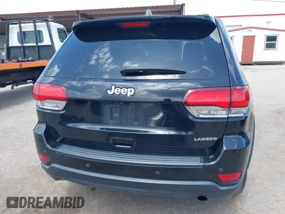 2020 Jeep Grand Cherokee Altitude z VIN 1C4RJEAG9LC140807, wystawiony jako IAAI lot #42474166 z przebiegiem 120 878 mil mil oraz . Historia ofert i sprzedaży dostępna na DreamBid. Obrazek 17.