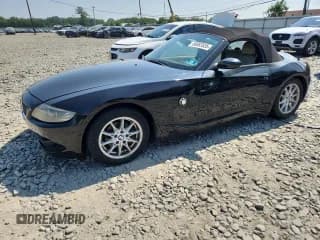 ✅ 2005 BMW Z4 2.5i • VIN: 4USBT33515LS54521 • Lot: 66082035. Listed on Copart with 85,645 mi. Free auction sales archive from the USA and detailed vehicle history report at DreamBid. Image 1.