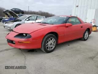 1995 Chevrolet Camaro z VIN 2G1FP22S1S2181409, wystawiony jako Copart lot #49273555 z przebiegiem 112 589 mil mil oraz Czysty tytuł • Clean title. Historia ofert i sprzedaży dostępna na DreamBid. Obrazek 1.