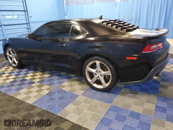 ✅ 2014 Chevrolet Camaro SS • VIN: 2G1FK1EJ9E9258891 • Lot: 89835675. Wystawiony na Copart z przebiegiem 72 753 mil. Bezpłatny archiwum sprzedaży aukcyjnych z USA i szczegółowy raport historii pojazdu na DreamBid. Zdjęcie 2.