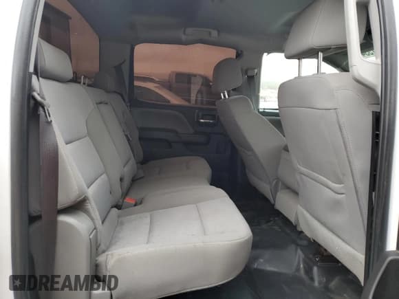 ✅ 2017 Chevrolet Silverado 2500HD Work Truck • VIN: 1GC1KUEY1HF194308 • Lot: 79211534. Wystawiony na Copart z przebiegiem 140 184 mil. Bezpłatny archiwum sprzedaży aukcyjnych z USA i szczegółowy raport historii pojazdu na DreamBid. Zdjęcie 10.