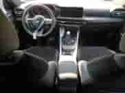 2024 Dodge Hornet R/T Plus z VIN ZACPDFDW2R3A23248, wystawiony jako Copart lot #57057955 z przebiegiem 525 mil mil oraz Szkoda całkowita • Salvage title. Historia ofert i sprzedaży dostępna na DreamBid. Obrazek 8.