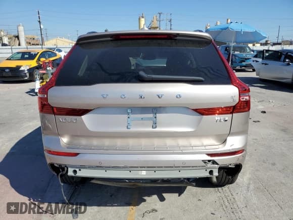 ✅ 2025 Volvo XC60 Ultra • VIN: YV4H60RM3S1007249 • Лот: 66888325. Опубликован ранее на Copart с пробегом 12 900 миль. Бесплатный доступ к архиву аукционных продаж из США и подробный отчёт об истории автомобиля на DreamBid. Изображение 6.