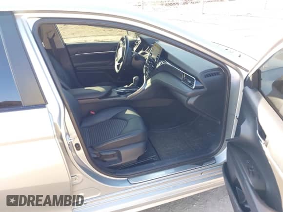 2021 Toyota Camry SE with VIN 4T1T11BK5MU028501, listed as a IAAI auction lot 42037092 with 51,855 mi miles and . Bid and sale history available at DreamBid. Image 5.