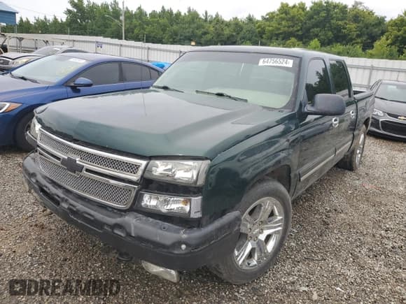 ✅ 2006 Chevrolet Silverado 1500 LT1 • VIN: 2GCEC13T361122728 • Лот: 64756524. Опубликован ранее на Copart с пробегом 186 141 миль. Бесплатный доступ к архиву аукционных продаж из США и подробный отчёт об истории автомобиля на DreamBid. Изображение 1.