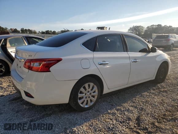 ✅ 2017 Nissan Sentra S • VIN: 3N1AB7AP1HY311945 • Lot: 91162445. Listed on Copart with 153,311 mi. Free auction sales archive from the USA and detailed vehicle history report at DreamBid. Image 3.