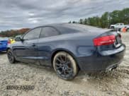 ✅ 2012 Audi A5 Premium Plus • VIN: WAULFAFR0CA002124 • Lot: 94594435. Wystawiony na Copart z przebiegiem 179 790 mil. Bezpłatny archiwum sprzedaży aukcyjnych z USA i szczegółowy raport historii pojazdu na DreamBid. Zdjęcie 2.