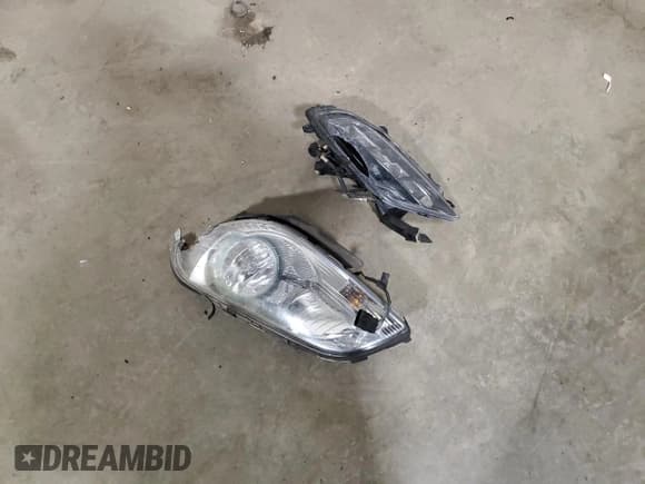 ✅ 2009 Chevrolet Malibu 1LT • VIN: 1G1ZH57B794252041 • Лот: 83371264. Опубликован ранее на Copart с пробегом 183 531 миль. Бесплатный доступ к архиву аукционных продаж из США и подробный отчёт об истории автомобиля на DreamBid. Изображение 12.