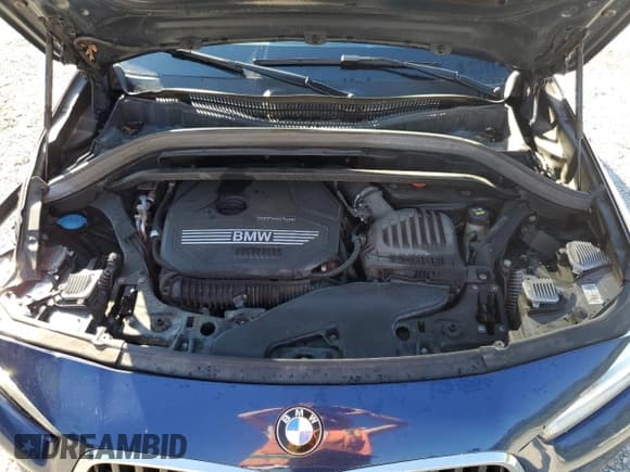 ✅ 2020 BMW X2 xDrive28i • VIN: WBXYJ1C01L5P43827 • Лот: 69745155. Опубликован ранее на Copart с пробегом 92 030 миль. Бесплатный доступ к архиву аукционных продаж из США и подробный отчёт об истории автомобиля на DreamBid. Изображение 12.