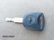 ✅ 2011 Chevrolet Aveo 1LT • VIN: KL1TD5DE2BB166314 • Lot: 42189240. Wystawiony na IAAI z przebiegiem 140 922 mil. Bezpłatny archiwum sprzedaży aukcyjnych z USA i szczegółowy raport historii pojazdu na DreamBid. Zdjęcie 11.