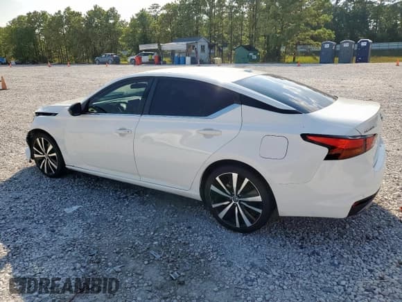 ✅ 2022 Nissan Altima SR • VIN: 1N4BL4CV3NN346025 • Lot: 83981225. Wystawiony na Copart z przebiegiem 42 166 mil. Bezpłatny archiwum sprzedaży aukcyjnych z USA i szczegółowy raport historii pojazdu na DreamBid. Zdjęcie 2.