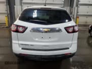 ✅ 2017 Chevrolet Traverse LS • VIN: 1GNKVFKDXHJ203214 • Lot: 87196145. Wystawiony na Copart z przebiegiem 141 399 mil. Bezpłatny archiwum sprzedaży aukcyjnych z USA i szczegółowy raport historii pojazdu na DreamBid. Zdjęcie 6.