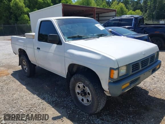 ✅ 1995 Nissan Frontier XE • VIN: 1N6SD11Y5SC368289 • Лот: 42887872. Опубликован ранее на IAAI с пробегом 135 855 миль. Бесплатный доступ к архиву аукционных продаж из США и подробный отчёт об истории автомобиля на DreamBid. Изображение 1.