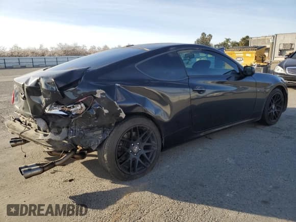 ✅ 2013 Hyundai Genesis Coupe R-Spec • VIN: KMHHT6KD7DU081117 • Lot: 45703535. Wystawiony na Copart z przebiegiem 164 768 mil. Bezpłatny archiwum sprzedaży aukcyjnych z USA i szczegółowy raport historii pojazdu na DreamBid. Zdjęcie 3.