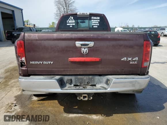 2005 Dodge 3500 SLT z VIN 3D7MS48C15G701608, wystawiony jako Copart lot #51265685 z przebiegiem 277 237 mil mil oraz Szkoda całkowita • Salvage title. Historia ofert i sprzedaży dostępna na DreamBid. Obrazek 6.