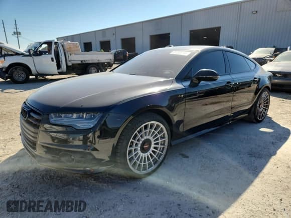 ✅ 2016 Audi S7 • VIN: WAUW2BFC9GN135490 • Лот: 91205115. Опубликован ранее на Copart с пробегом 113 980 миль. Бесплатный доступ к архиву аукционных продаж из США и подробный отчёт об истории автомобиля на DreamBid. Изображение 1.