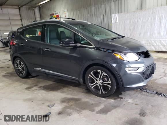2017 Chevrolet Bolt EV Premier z VIN 1G1FX6S00H4187310, wystawiony jako Copart lot #89835445 z przebiegiem 66 426 mil mil oraz Szkoda całkowita • Salvage title. Historia ofert i sprzedaży dostępna na DreamBid. Obrazek 4.