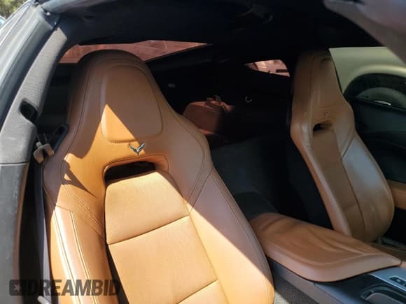 ✅ 2014 Chevrolet Corvette 2LT • VIN: 1G1YC2D75E5100546 • Лот: 67725935. Опубликован ранее на Copart с пробегом 52 300 миль. Бесплатный доступ к архиву аукционных продаж из США и подробный отчёт об истории автомобиля на DreamBid. Изображение 10.