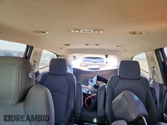 ✅ 2017 Chevrolet Traverse LT • VIN: 1GNKRGKD9HJ240457 • Lot: 70308835. Listed on Copart with 120,641 mi. Free auction sales archive from the USA and detailed vehicle history report at DreamBid. Image 10.