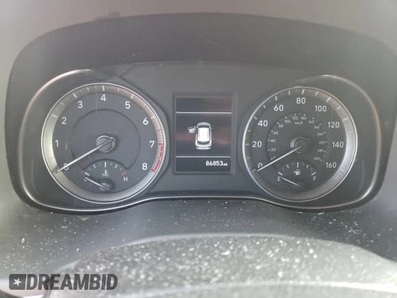 ✅ 2019 Hyundai Kona SE • VIN: KM8K12AAXKU307627 • Лот: 70744633. Опубликован ранее на Copart с пробегом 86 853 миль. Бесплатный доступ к архиву аукционных продаж из США и подробный отчёт об истории автомобиля на DreamBid. Изображение 9.