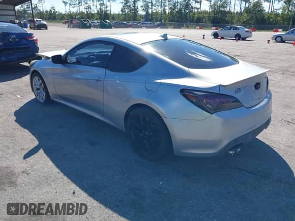 2013 Hyundai Genesis Coupe Track с VIN KMHHU6KJ9DU081414, выставлен на аукционе IAAI как лот 43440455 с пробегом 97 721 миль миль и . История ставок и продаж доступна на DreamBid. Изображение 3.