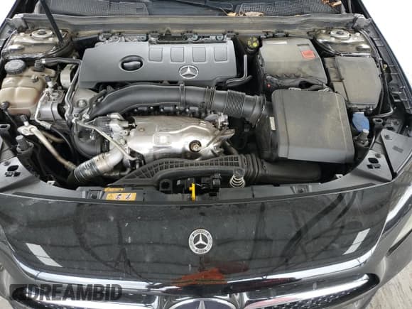 ✅ 2022 Mercedes-Benz A 220 • VIN: W1K3G4EB7NJ337623 • Lot: 85737135. Listed on Copart with 121,062 mi. Free auction sales archive from the USA and detailed vehicle history report at DreamBid. Image 11.