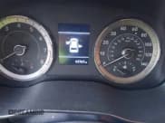 ✅ 2022 Hyundai Venue SE • VIN: KMHRB8A32NU186225 • Lot: 41352090. Wystawiony na IAAI z przebiegiem 43 767 mil. Bezpłatny archiwum sprzedaży aukcyjnych z USA i szczegółowy raport historii pojazdu na DreamBid. Zdjęcie 7.