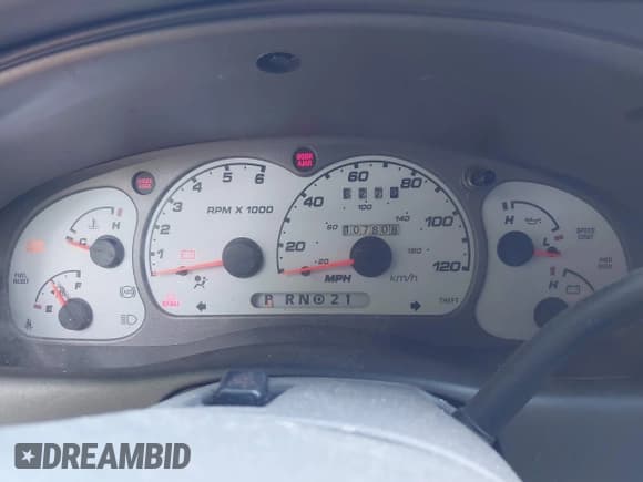 ✅ 2001 Ford Explorer Sport Trac • VIN: 1FMZU77EX1UA86462 • Lot: 42822624. Wystawiony na IAAI z przebiegiem 107 808 mil. Bezpłatny archiwum sprzedaży aukcyjnych z USA i szczegółowy raport historii pojazdu na DreamBid. Zdjęcie 7.