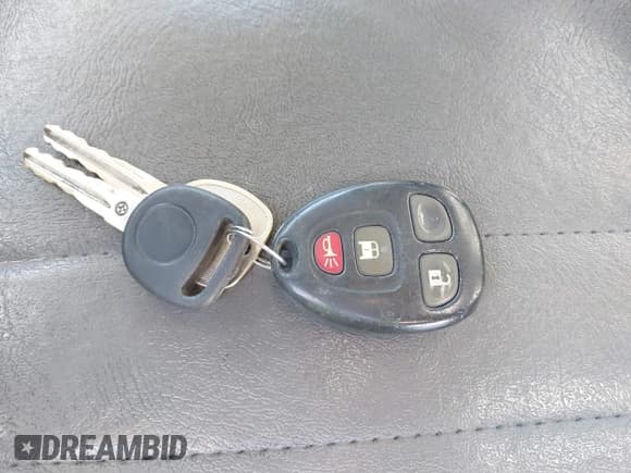 ✅ 2013 Chevrolet Express Cargo • VIN: 1GCWGGCA3D1117610 • Lot: 41196391. Listed on IAAI with 201,350 mi. Free auction sales archive from the USA and detailed vehicle history report at DreamBid. Image 11.