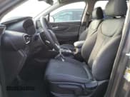 ✅ 2019 Hyundai Santa Fe SE • VIN: 5NMS2CAD0KH128019 • Lot: 70981433. Wystawiony na Copart z przebiegiem 50 255 mil. Bezpłatny archiwum sprzedaży aukcyjnych z USA i szczegółowy raport historii pojazdu na DreamBid. Zdjęcie 7.