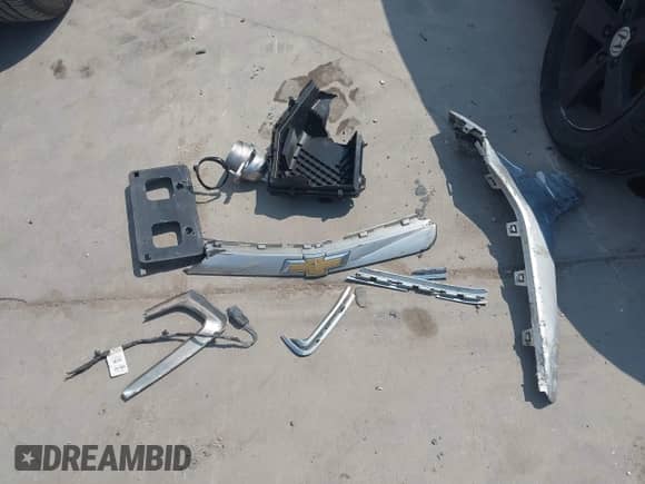 2018 Chevrolet Malibu LS с VIN 1G1ZC5ST3JF118795, выставлен на аукционе IAAI как лот 43076312 с пробегом 88 440 миль миль и . История ставок и продаж доступна на DreamBid. Изображение 12.