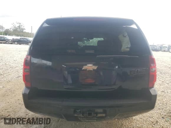 ✅ 2008 Chevrolet Suburban LTZ • VIN: 3GNFC16J88G204003 • Lot: 64740754. Wystawiony na Copart z przebiegiem 211 236 mil. Bezpłatny archiwum sprzedaży aukcyjnych z USA i szczegółowy raport historii pojazdu na DreamBid. Zdjęcie 6.