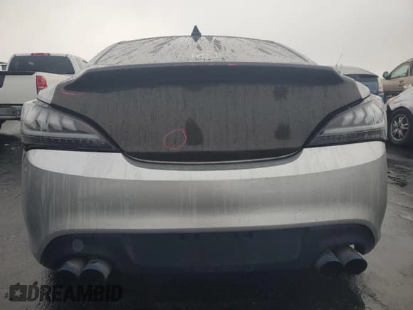 ✅ 2013 Hyundai Genesis Coupe Premium • VIN: KMHHT6KD9DU090143 • Lot: 82425235. Wystawiony na Copart z przebiegiem 185 549 mil. Bezpłatny archiwum sprzedaży aukcyjnych z USA i szczegółowy raport historii pojazdu na DreamBid. Zdjęcie 6.