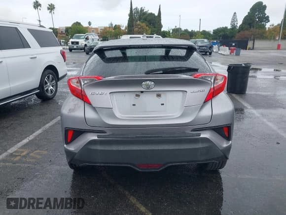 ✅ 2019 Toyota C-HR XLE • VIN: JTNKHMBX7K1050888 • Лот: 43446762. Опубликован ранее на IAAI с пробегом 93 670 миль. Бесплатный доступ к архиву аукционных продаж из США и подробный отчёт об истории автомобиля на DreamBid. Изображение 17.