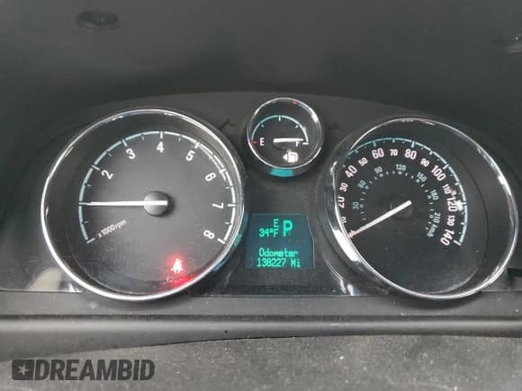 ✅ 2014 Chevrolet Captiva Sport LS • VIN: 3GNAL2EK7ES601205 • Lot: 81815754. Wystawiony na Copart z przebiegiem 138 227 mil. Bezpłatny archiwum sprzedaży aukcyjnych z USA i szczegółowy raport historii pojazdu na DreamBid. Zdjęcie 9.